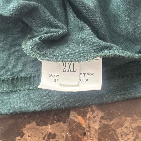 Dark Green Sleeveless Top with Warrior Dragonfly Design❤️ - Picture 4 of 5